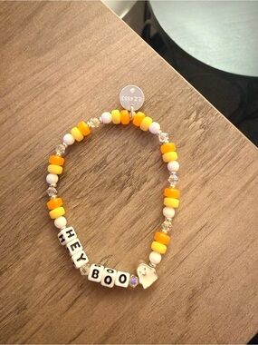 HEY BOO Beaded Bracelet - Yellow & White